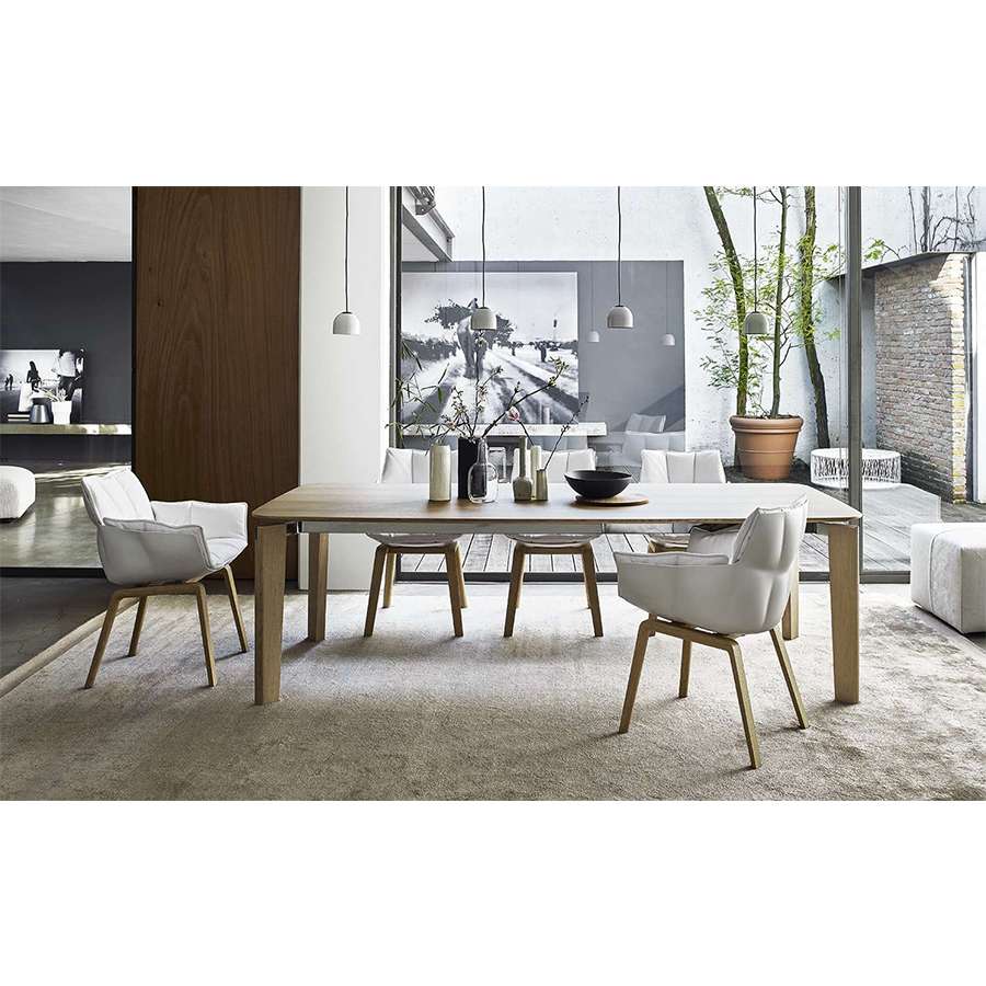 Oskar TO200E Table