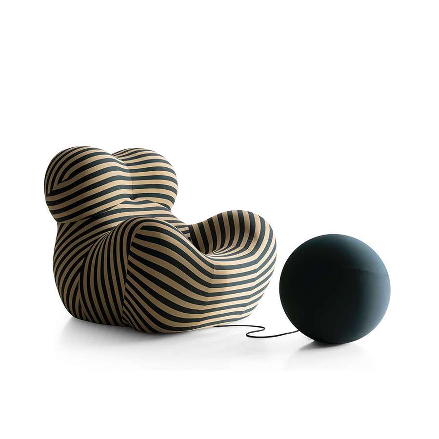 UP 50 50UP5_6B Armchair