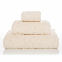 Egoist - Bath Towel 700 x 1400 mm - Natural