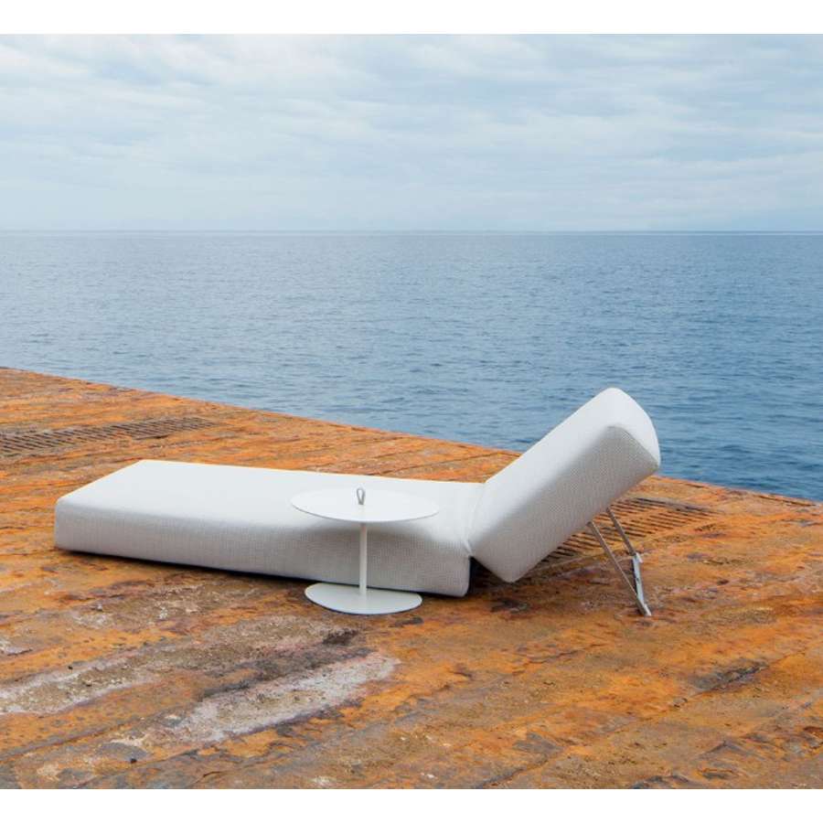 Strap B83BE Outdoor Side Table