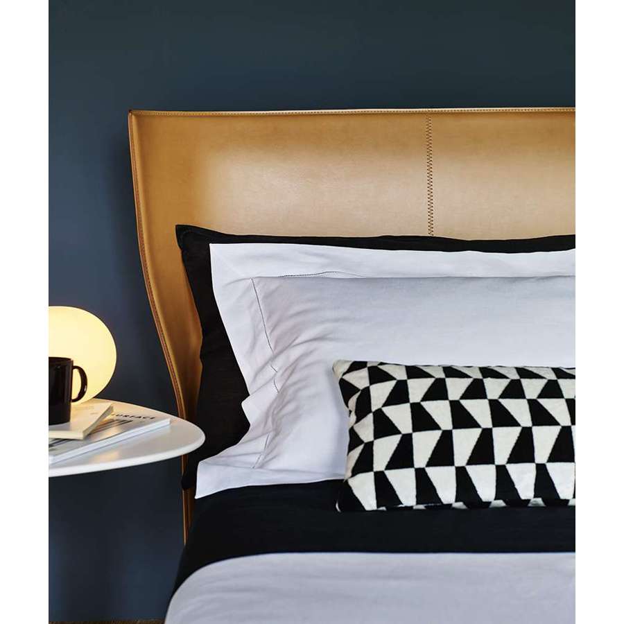Alys LY180 Bed