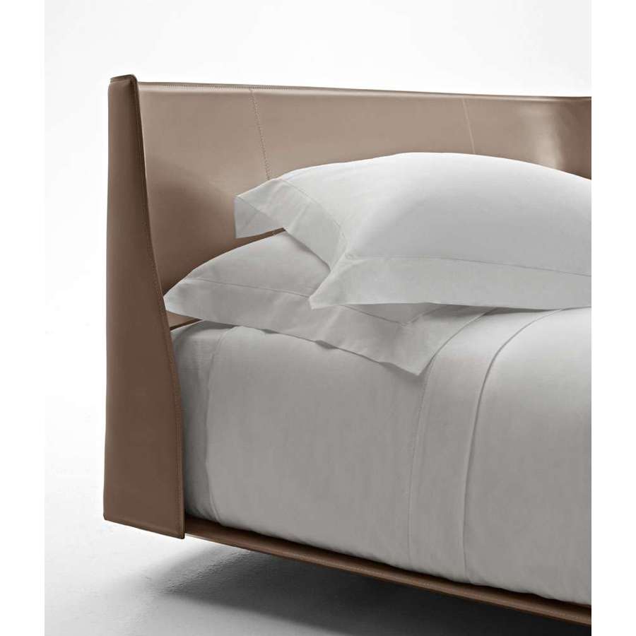 Alys LY180 Bed