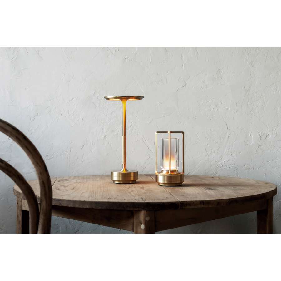 Turn+ Cordless LED Table Lamp
