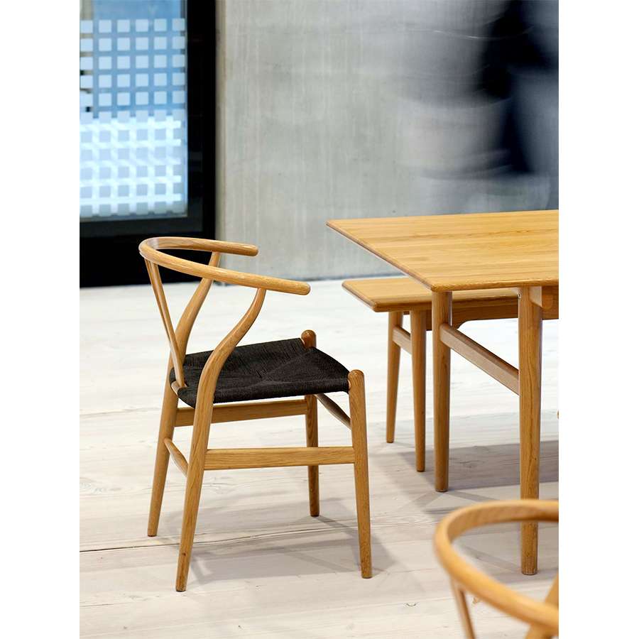 Wishbone CH24 Chair