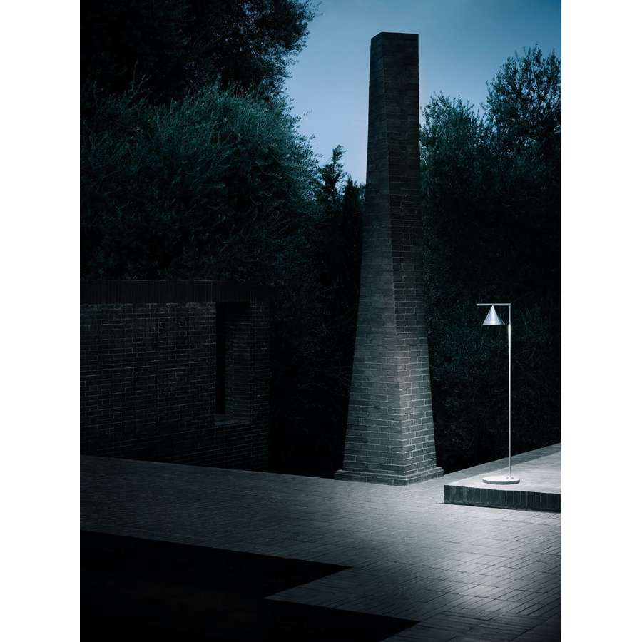 Captain Flint Outdoor Floor Lamp