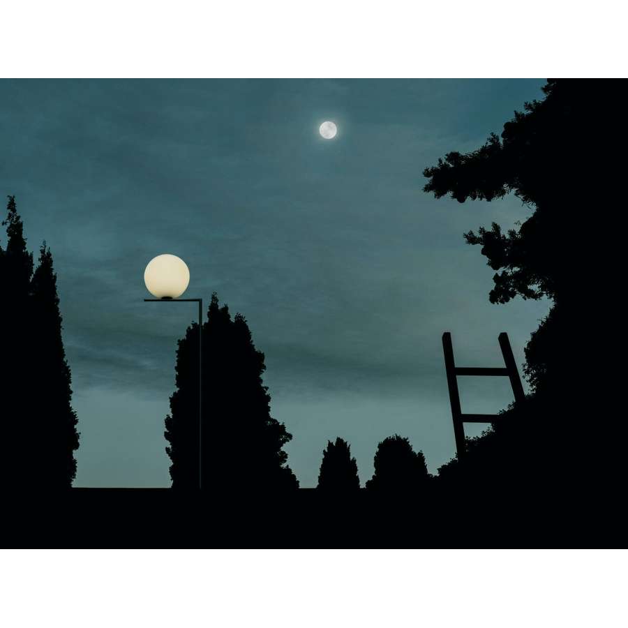 IC F1 Outdoor F012A03C059 Floor Lamp