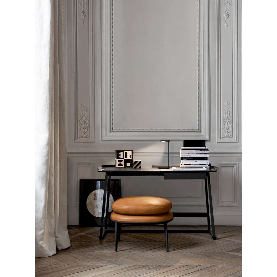 Oblique Qi Table Lamp