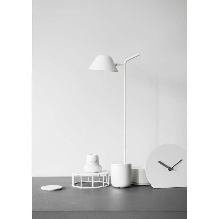 Peek Table Lamp