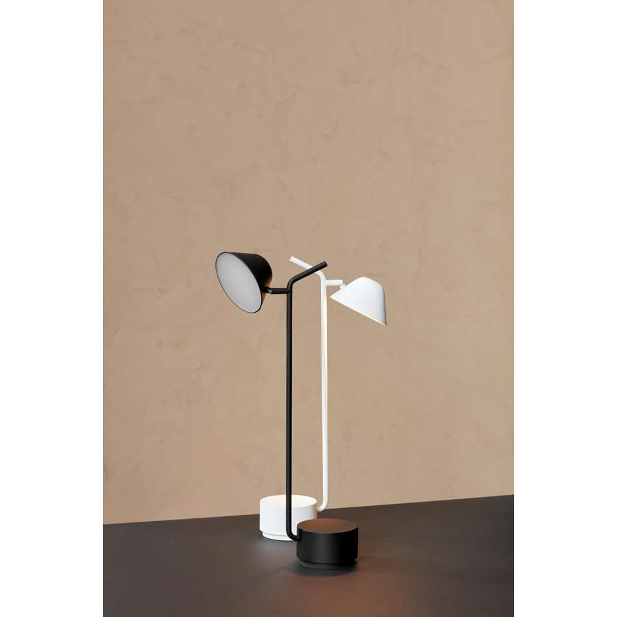 Peek Table Lamp