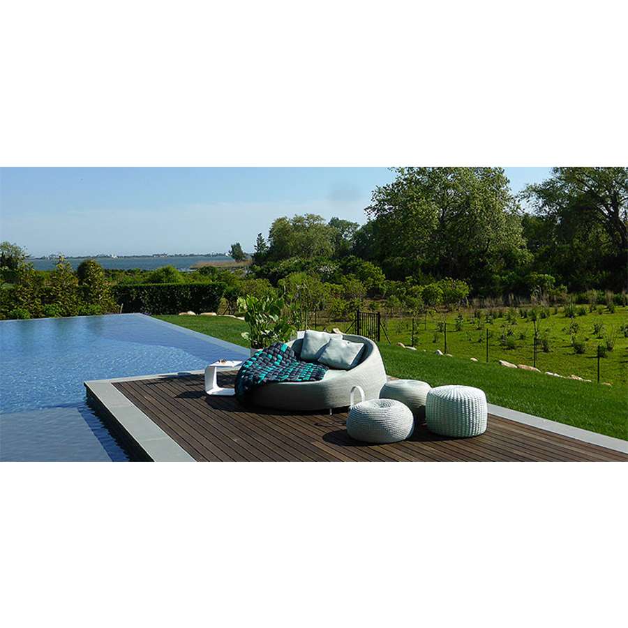 Picot J04A Outdoor Pouf