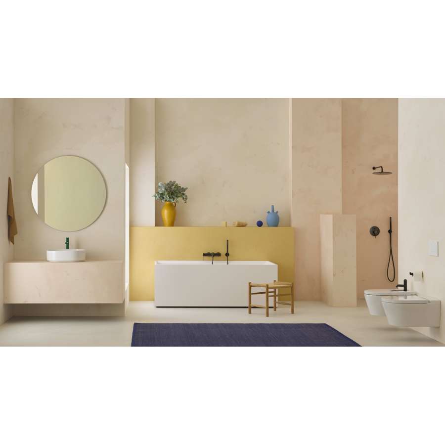 Nu A5A023FCN0 Wall-mounted Bath-shower Mixer