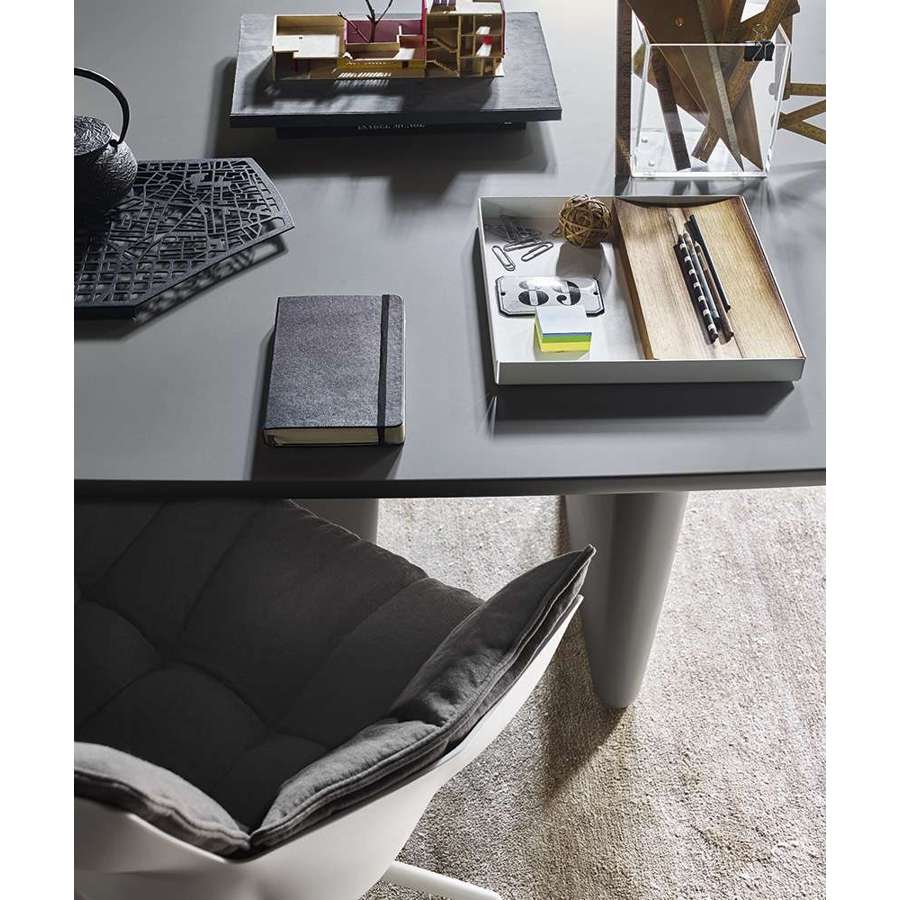 Husk P2F Armchair