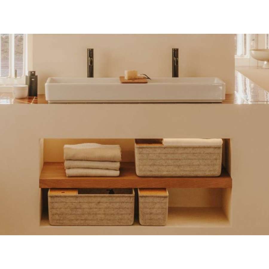 Tura A81802 Felt Box with Cork Cover